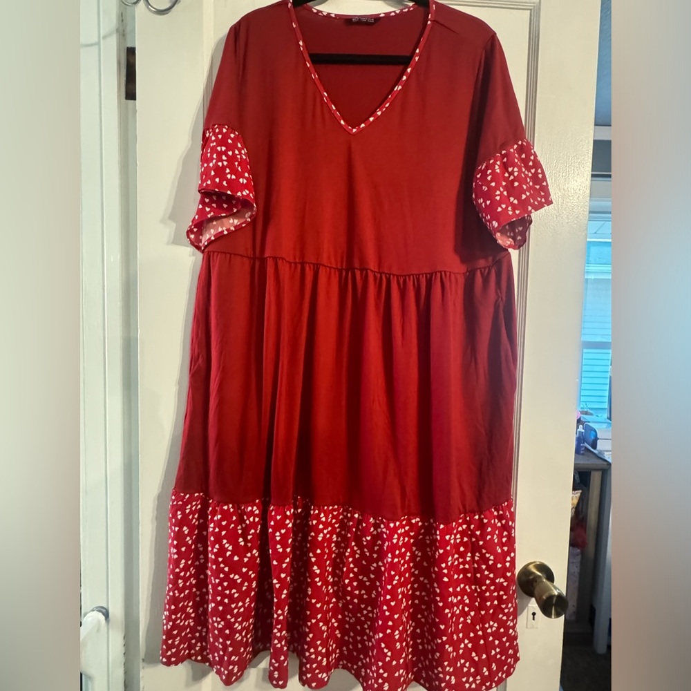 NWOT Bloomchic Dress SZ 14-16